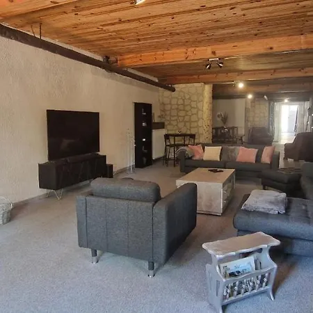 Dans Maison De - 4 Personnes *